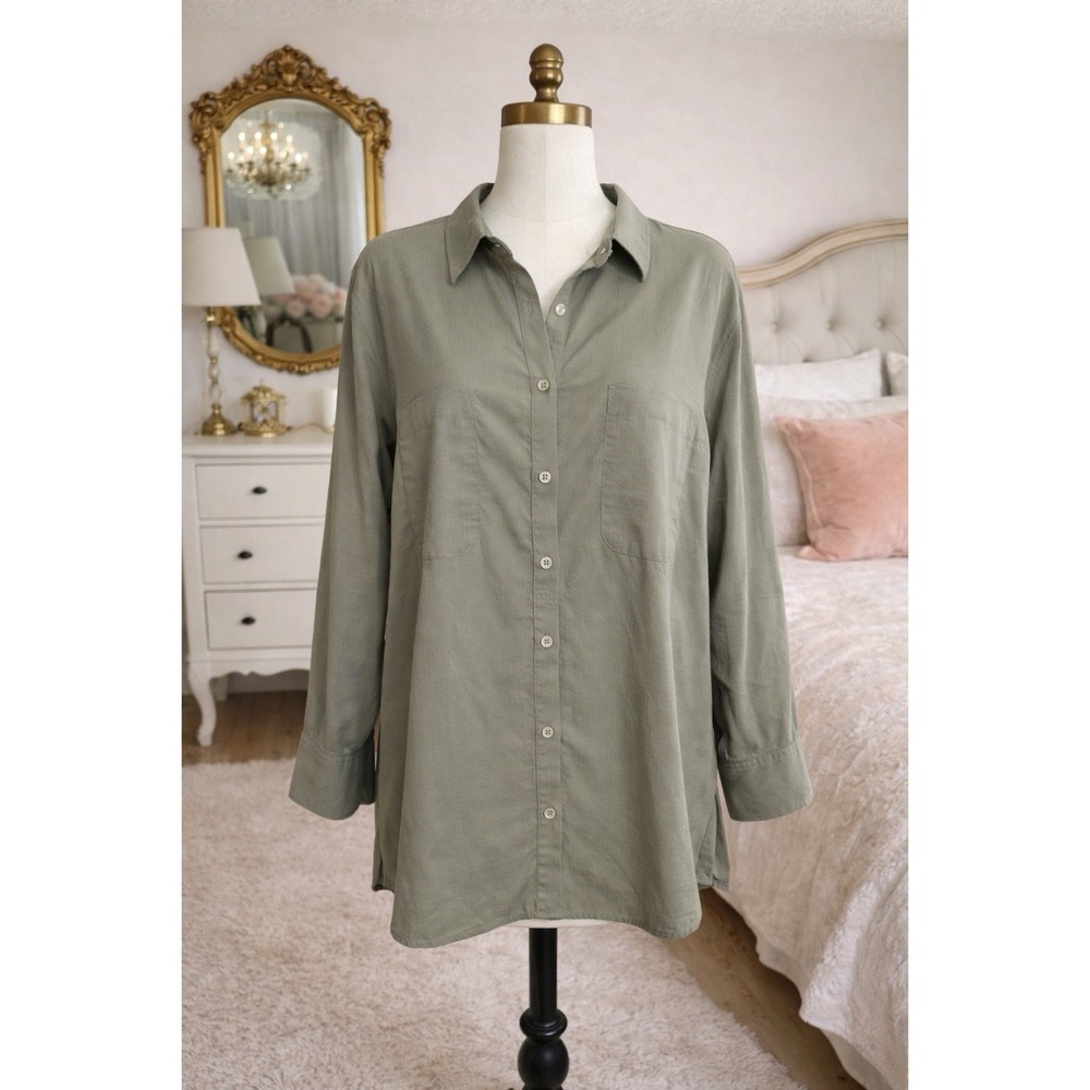 Chico's Popover Top 1/2 Button Down Textured‎ Dot Long Slv Muted Green Size 3 XL